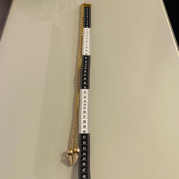 Long necklace - Picture 5 of 5